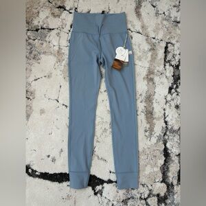 Vuori Women’s SMALL Daily Leggings